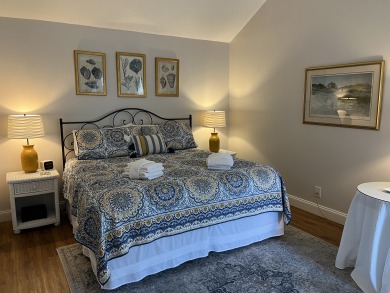 Lake House Evian 287 - Gorgeous 2 Bedroom Condo - 2nd Floor Walk Up Flat, , on Atlantic Ocean - Hilton Head Island in South Carolina - Lakehouse Vacation Rental - Lake Home for rent on LakeHouseVacations.com