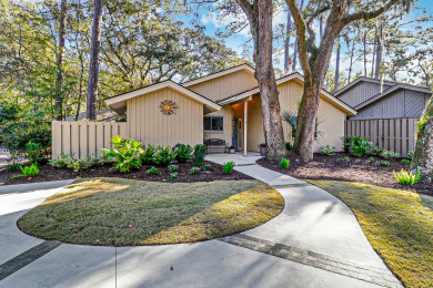 Lake House Completely remodeled! Quiet villa with close proximity to Sea Pines amenities, , on Atlantic Ocean - Hilton Head Island in South Carolina - Lakehouse Vacation Rental - Lake Home for rent on LakeHouseVacations.com