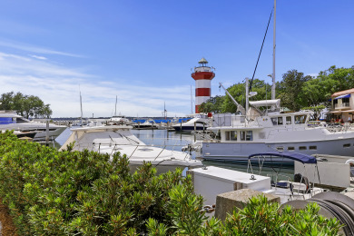 Lake House Completely remodeled! Quiet villa with close proximity to Sea Pines amenities, , on Atlantic Ocean - Hilton Head Island in South Carolina - Lakehouse Vacation Rental - Lake Home for rent on LakeHouseVacations.com