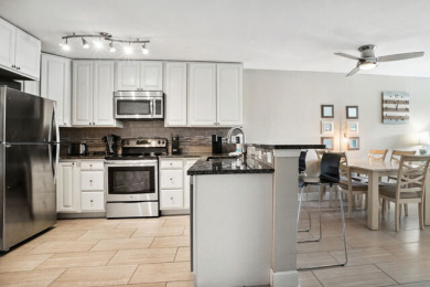 Lake House Nicely Decorated 2BR2Bath Unit - 1 Block from the Beach, , on Atlantic Ocean - Hilton Head Island in South Carolina - Lakehouse Vacation Rental - Lake Home for rent on LakeHouseVacations.com
