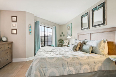 Lake House Nicely Decorated 2BR2Bath Unit - 1 Block from the Beach, , on Atlantic Ocean - Hilton Head Island in South Carolina - Lakehouse Vacation Rental - Lake Home for rent on LakeHouseVacations.com