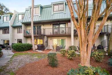 Lake House Surf Court 62 - Forest Beach 1st Floor Flat, , on Atlantic Ocean - Hilton Head Island in South Carolina - Lakehouse Vacation Rental - Lake Home for rent on LakeHouseVacations.com