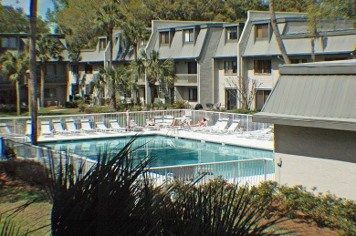 Lake House Surf Court 15 - Beautiful Townhouse - 1 block to the Beach, , on Atlantic Ocean - Hilton Head Island in South Carolina - Lakehouse Vacation Rental - Lake Home for rent on LakeHouseVacations.com