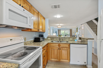 Lake House Surf Court 15 - Beautiful Townhouse - 1 block to the Beach, , on Atlantic Ocean - Hilton Head Island in South Carolina - Lakehouse Vacation Rental - Lake Home for rent on LakeHouseVacations.com