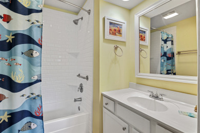 Lake House Surf Court 15 - Beautiful Townhouse - 1 block to the Beach, , on Atlantic Ocean - Hilton Head Island in South Carolina - Lakehouse Vacation Rental - Lake Home for rent on LakeHouseVacations.com