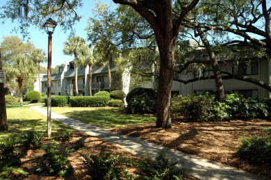 Lake House Surf Court 15 - Beautiful Townhouse - 1 block to the Beach, , on Atlantic Ocean - Hilton Head Island in South Carolina - Lakehouse Vacation Rental - Lake Home for rent on LakeHouseVacations.com