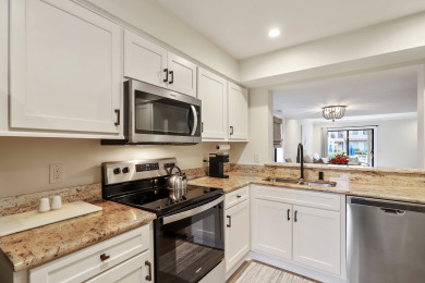 Lake House Courtside 61- Updated Flat - Pool View - Free Tennis, , on Atlantic Ocean - Hilton Head Island in South Carolina - Lakehouse Vacation Rental - Lake Home for rent on LakeHouseVacations.com