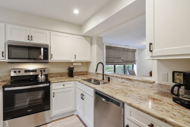 Lake House Courtside 61- Updated Flat - Pool View - Free Tennis, , on Atlantic Ocean - Hilton Head Island in South Carolina - Lakehouse Vacation Rental - Lake Home for rent on LakeHouseVacations.com