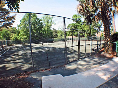 Lake House Townhouse Tennis 18 - Spacious 3 bedroom Townhouse w On-site Tennis, , on Atlantic Ocean - Hilton Head Island in South Carolina - Lakehouse Vacation Rental - Lake Home for rent on LakeHouseVacations.com