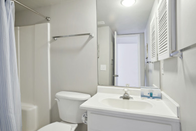 Lake House Sea Pines - 3 bedroom 2 bath Cottage with Spectacular Lagoon View, , on Atlantic Ocean - Hilton Head Island in South Carolina - Lakehouse Vacation Rental - Lake Home for rent on LakeHouseVacations.com