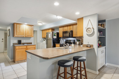 Lake House Ocean One 422 - Beachside 4th Floor Condo, , on Atlantic Ocean - Hilton Head Island in South Carolina - Lakehouse Vacation Rental - Lake Home for rent on LakeHouseVacations.com