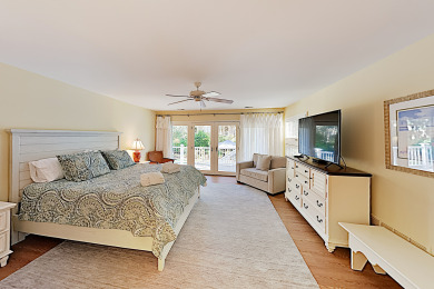 Lake House Pet friendly, 2nd row beach home with private pool and gorgeous new updates, , on Atlantic Ocean - Hilton Head Island in South Carolina - Lakehouse Vacation Rental - Lake Home for rent on LakeHouseVacations.com