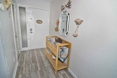 Lake House Surf Court 66 - Charming Townhouse - 1 block to the Beach, , on Atlantic Ocean - Hilton Head Island in South Carolina - Lakehouse Vacation Rental - Lake Home for rent on LakeHouseVacations.com