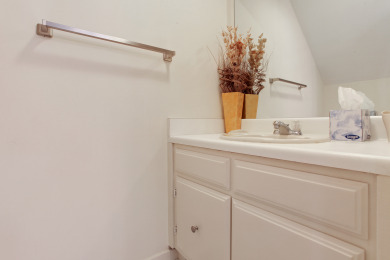 Lake House Courtside 105 - Charming Updated Forest Beach Townhouse, , on Atlantic Ocean - Hilton Head Island in South Carolina - Lakehouse Vacation Rental - Lake Home for rent on LakeHouseVacations.com