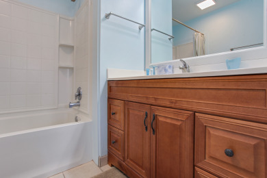 Lake House Courtside 105 - Charming Updated Forest Beach Townhouse, , on Atlantic Ocean - Hilton Head Island in South Carolina - Lakehouse Vacation Rental - Lake Home for rent on LakeHouseVacations.com