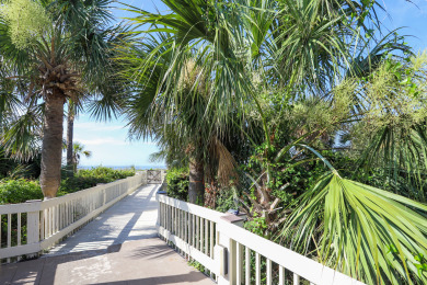 Lake House Breakers 114 - Remodeled Oceanfront 1 bedroom condo, , on Atlantic Ocean - Hilton Head Island in South Carolina - Lakehouse Vacation Rental - Lake Home for rent on LakeHouseVacations.com