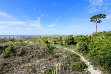 Lake House Breakers 114 - Remodeled Oceanfront 1 bedroom condo, , on Atlantic Ocean - Hilton Head Island in South Carolina - Lakehouse Vacation Rental - Lake Home for rent on LakeHouseVacations.com