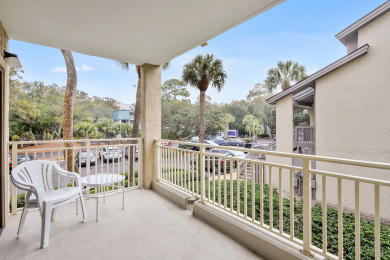Lake House Shorewood 130 - Beautiful Oceanside 2BR2BA End Unit, , on Atlantic Ocean - Hilton Head Island in South Carolina - Lakehouse Vacation Rental - Lake Home for rent on LakeHouseVacations.com