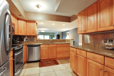 Lake House Ocean One 402 - Beachside 4th Floor Condo, , on Atlantic Ocean - Hilton Head Island in South Carolina - Lakehouse Vacation Rental - Lake Home for rent on LakeHouseVacations.com
