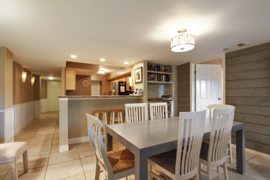 Lake House Ocean One 402 - Beachside 4th Floor Condo, , on Atlantic Ocean - Hilton Head Island in South Carolina - Lakehouse Vacation Rental - Lake Home for rent on LakeHouseVacations.com