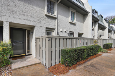 Lake House Surf Court 70 - Forest Beach Townhouse, , on Atlantic Ocean - Hilton Head Island in South Carolina - Lakehouse Vacation Rental - Lake Home for rent on LakeHouseVacations.com