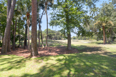Lake House Greens Villa #108 - 2 bedrooms Near Ocean, , on Atlantic Ocean - Hilton Head Island in South Carolina - Lakehouse Vacation Rental - Lake Home for rent on LakeHouseVacations.com