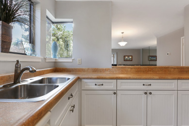 Lake House Springwood 62- Spacious 3 Bedroom Townhouse, , on Atlantic Ocean - Hilton Head Island in South Carolina - Lakehouse Vacation Rental - Lake Home for rent on LakeHouseVacations.com