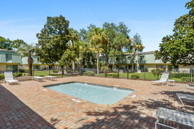 Lake House Forest Beach Townhome - 2BR1.5 Bath - Pet Friendly - Short Walk to Beach, , on Atlantic Ocean - Hilton Head Island in South Carolina - Lakehouse Vacation Rental - Lake Home for rent on LakeHouseVacations.com