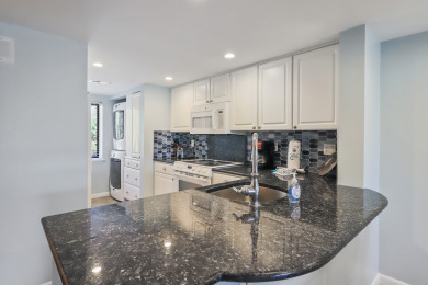Lake House Surf Court 54 - Ideal for Couples or Family Near Beach, , on Atlantic Ocean - Hilton Head Island in South Carolina - Lakehouse Vacation Rental - Lake Home for rent on LakeHouseVacations.com