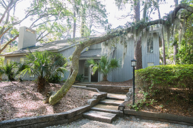 Lake House 47 S. Beach Ln 4 Bed, 5th Row Ocean, Easy Walk to the Beach & Pet Friendly!, , on Atlantic Ocean - Hilton Head Island in South Carolina - Lakehouse Vacation Rental - Lake Home for rent on LakeHouseVacations.com