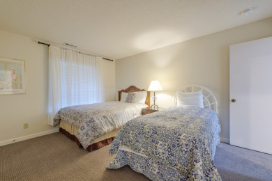 Lake House Springwood 97 - Forest Beach 1st Floor Flat - 3 Bedrooms, , on Atlantic Ocean - Hilton Head Island in South Carolina - Lakehouse Vacation Rental - Lake Home for rent on LakeHouseVacations.com