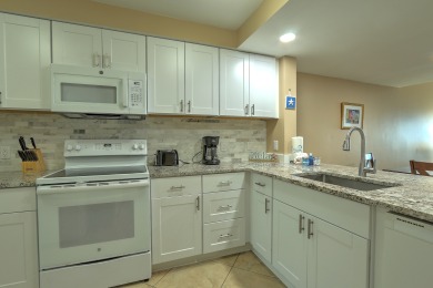 Lake House Captains Walk #415-DIRECT OCEANFRONT! Updated Kitchen & Bath!, , on Atlantic Ocean - Hilton Head Island in South Carolina - Lakehouse Vacation Rental - Lake Home for rent on LakeHouseVacations.com