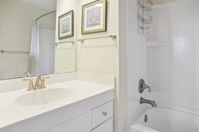 Lake House Surf Court 81 - Forest Beach Townhouse, , on Atlantic Ocean - Hilton Head Island in South Carolina - Lakehouse Vacation Rental - Lake Home for rent on LakeHouseVacations.com