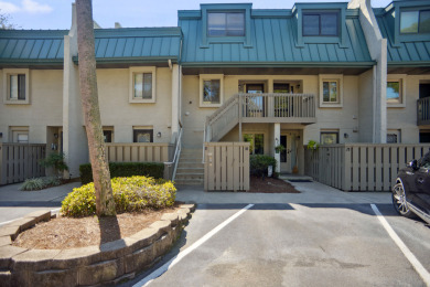 Lake House Surf Court 81 - Forest Beach Townhouse, , on Atlantic Ocean - Hilton Head Island in South Carolina - Lakehouse Vacation Rental - Lake Home for rent on LakeHouseVacations.com
