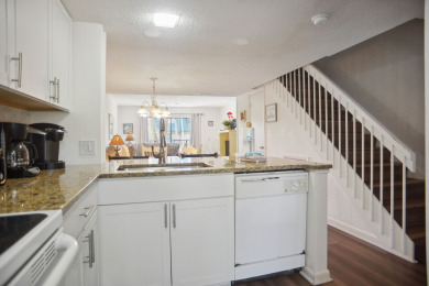 Lake House Surf Court 81 - Forest Beach Townhouse, , on Atlantic Ocean - Hilton Head Island in South Carolina - Lakehouse Vacation Rental - Lake Home for rent on LakeHouseVacations.com