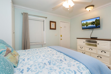 Lake House 312 Breakers Sleeps 4, Free Bikes, Pool, Oceanfront, , on Atlantic Ocean - Hilton Head Island in South Carolina - Lakehouse Vacation Rental - Lake Home for rent on LakeHouseVacations.com