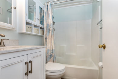 Lake House 312 Breakers Sleeps 4, Free Bikes, Pool, Oceanfront, , on Atlantic Ocean - Hilton Head Island in South Carolina - Lakehouse Vacation Rental - Lake Home for rent on LakeHouseVacations.com