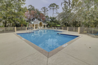 Lake House 196 Colonnade Club - 3 Bedroom -Easy Walk to Beach with Pool on Site, , on Atlantic Ocean - Hilton Head Island in South Carolina - Lakehouse Vacation Rental - Lake Home for rent on LakeHouseVacations.com