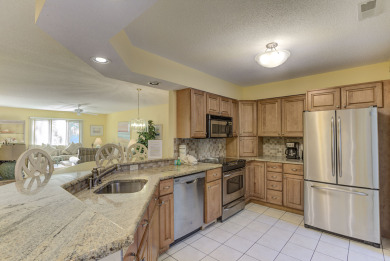 Lake House 196 Colonnade Club - 3 Bedroom -Easy Walk to Beach with Pool on Site, , on Atlantic Ocean - Hilton Head Island in South Carolina - Lakehouse Vacation Rental - Lake Home for rent on LakeHouseVacations.com