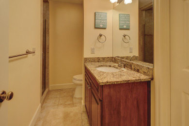 Lake House 196 Colonnade Club - 3 Bedroom -Easy Walk to Beach with Pool on Site, , on Atlantic Ocean - Hilton Head Island in South Carolina - Lakehouse Vacation Rental - Lake Home for rent on LakeHouseVacations.com