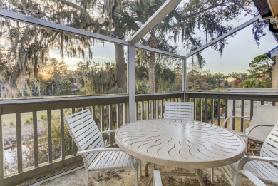 Lake House 196 Colonnade Club - 3 Bedroom -Easy Walk to Beach with Pool on Site, , on Atlantic Ocean - Hilton Head Island in South Carolina - Lakehouse Vacation Rental - Lake Home for rent on LakeHouseVacations.com