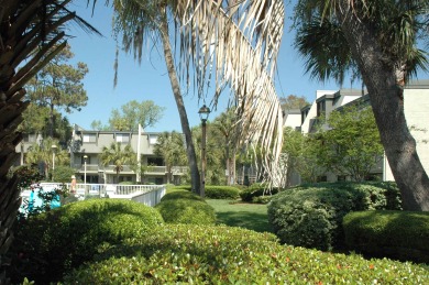 Lake House Surf Court 45 - 3BR2.5 Bath Three Story Townhome 1 Block From the Beach, , on Atlantic Ocean - Hilton Head Island in South Carolina - Lakehouse Vacation Rental - Lake Home for rent on LakeHouseVacations.com