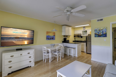 Lake House 120 Breakers cozy 1 bedroom, 1 bath Breakers villa, , on Atlantic Ocean - Hilton Head Island in South Carolina - Lakehouse Vacation Rental - Lake Home for rent on LakeHouseVacations.com
