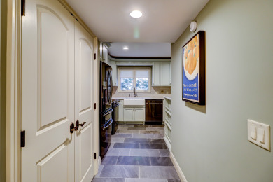 Lake House 823 Ketch Court - Sea Pines Townhouse in Harbourtown-Quick walk to the Marina, , on Atlantic Ocean - Hilton Head Island in South Carolina - Lakehouse Vacation Rental - Lake Home for rent on LakeHouseVacations.com