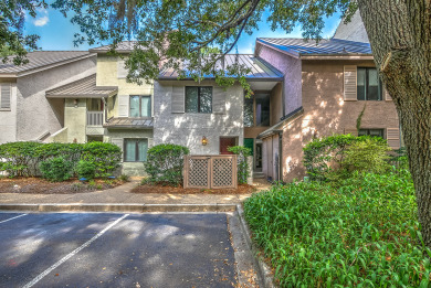 Lake House 823 Ketch Court - Sea Pines Townhouse in Harbourtown-Quick walk to the Marina, , on Atlantic Ocean - Hilton Head Island in South Carolina - Lakehouse Vacation Rental - Lake Home for rent on LakeHouseVacations.com