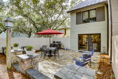 Lake House 823 Ketch Court - Sea Pines Townhouse in Harbourtown-Quick walk to the Marina, , on Atlantic Ocean - Hilton Head Island in South Carolina - Lakehouse Vacation Rental - Lake Home for rent on LakeHouseVacations.com