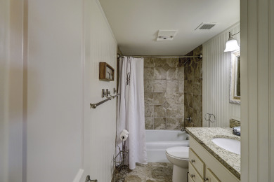 Lake House 6402 Island Club a lovely 2-bedroom, 2 bathroom villa, , on Atlantic Ocean - Hilton Head Island in South Carolina - Lakehouse Vacation Rental - Lake Home for rent on LakeHouseVacations.com