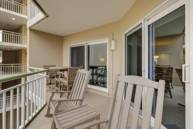 Lake House 305 Windsor Place-Oceanfront Complex & Spacious and with a Low Country Vibe., , on Atlantic Ocean - Hilton Head Island in South Carolina - Lakehouse Vacation Rental - Lake Home for rent on LakeHouseVacations.com