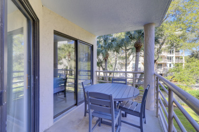 Lake House 3121 Villamare - 2 bedroom, 2 bath w courtyard views., , on Atlantic Ocean - Hilton Head Island in South Carolina - Lakehouse Vacation Rental - Lake Home for rent on LakeHouseVacations.com
