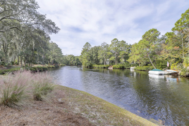 Lake House 7634 Huntington-Canal views, heated pool & spa. Quick walk to Ocean., , on Atlantic Ocean - Hilton Head Island in South Carolina - Lakehouse Vacation Rental - Lake Home for rent on LakeHouseVacations.com